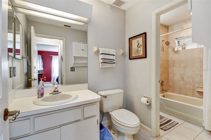 Image No.24-4 Bed House for sale