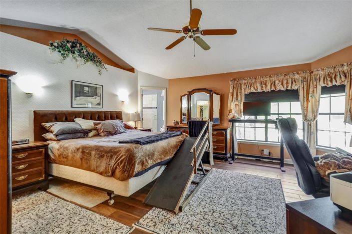 Image No.29-4 Bed House for sale