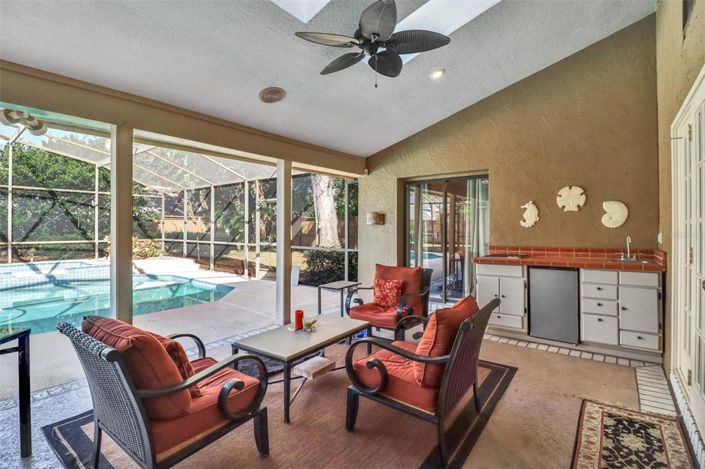 Image No.44-4 Bed House for sale