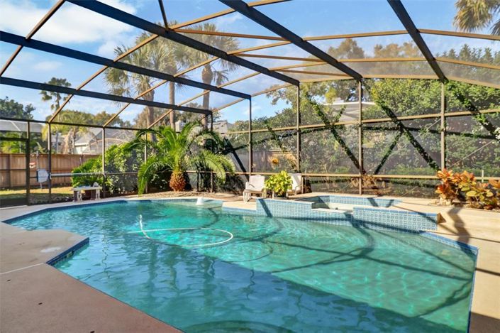 Image No.46-4 Bed House for sale