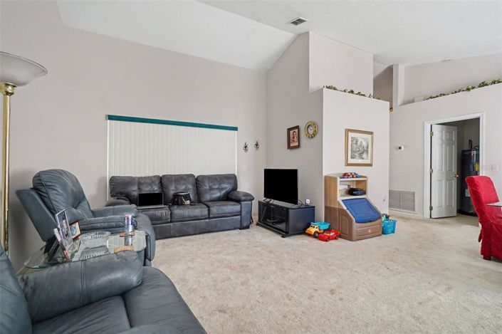 Image No.25-3 Bed House for sale