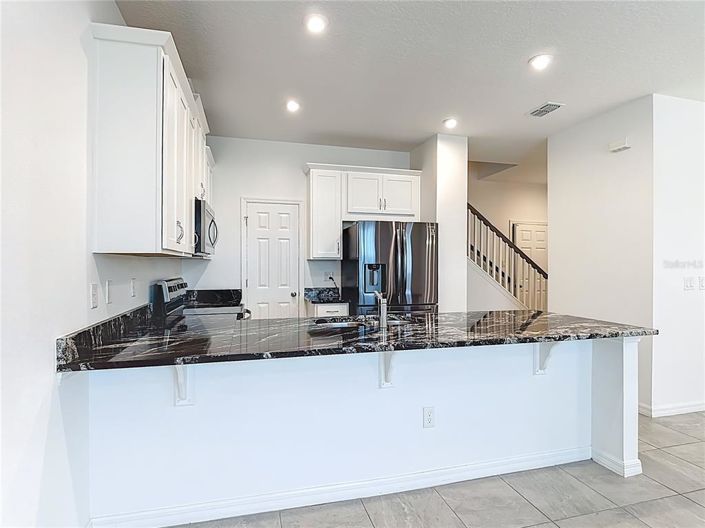 Image No.13-3 Bed Townhouse for sale