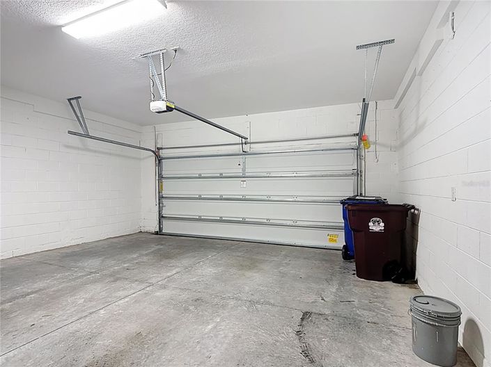 Image No.31-3 Bed Townhouse for sale