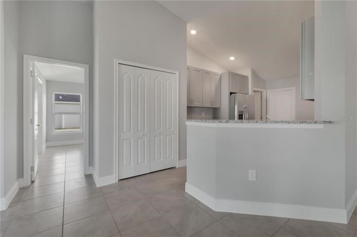 Image No.14-4 Bed House for sale