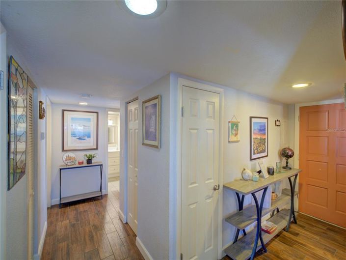 Image No.11-Appartement de 2 chambres à vendre à Saint John