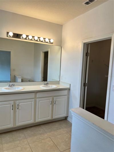 Image No.14-4 Bed House for sale