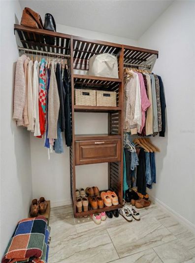 Image No.16-3 Bed House for sale