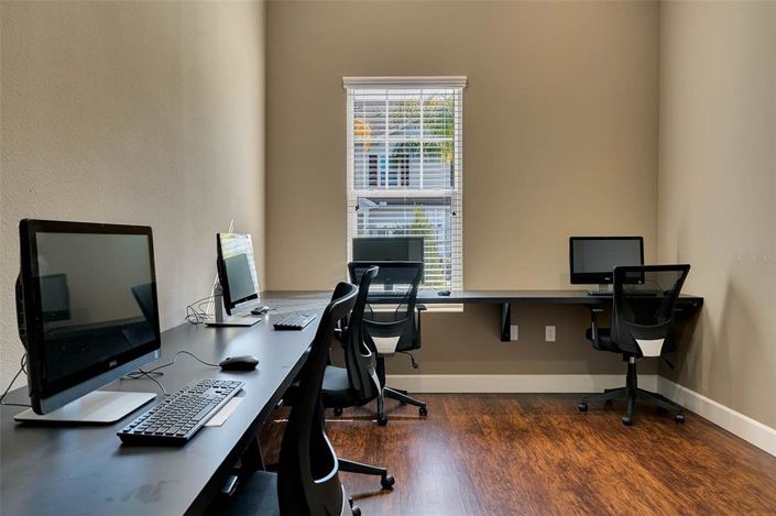 Image No.44-Maison de ville de 4 chambres à vendre à Saint John