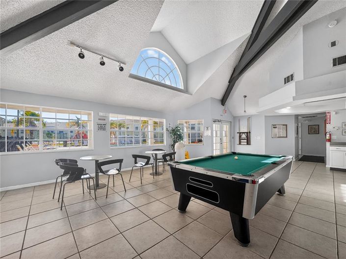 Image No.34-2 Bed Apartment for sale