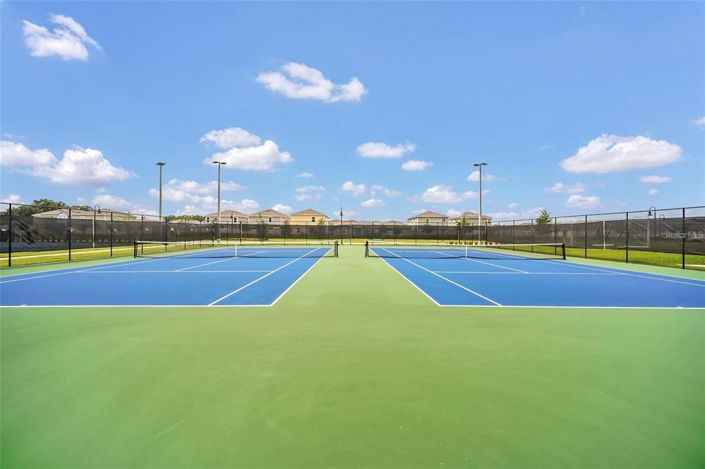 Image No.27-6 Bed House for sale