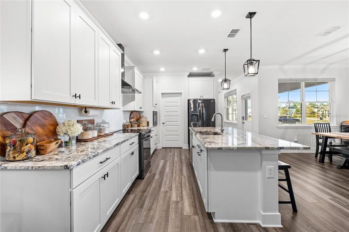 Image No.7-4 Bed House for sale