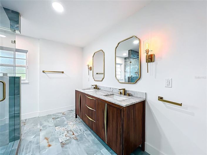 Image No.54-Maison de 4 chambres à vendre à Saint John