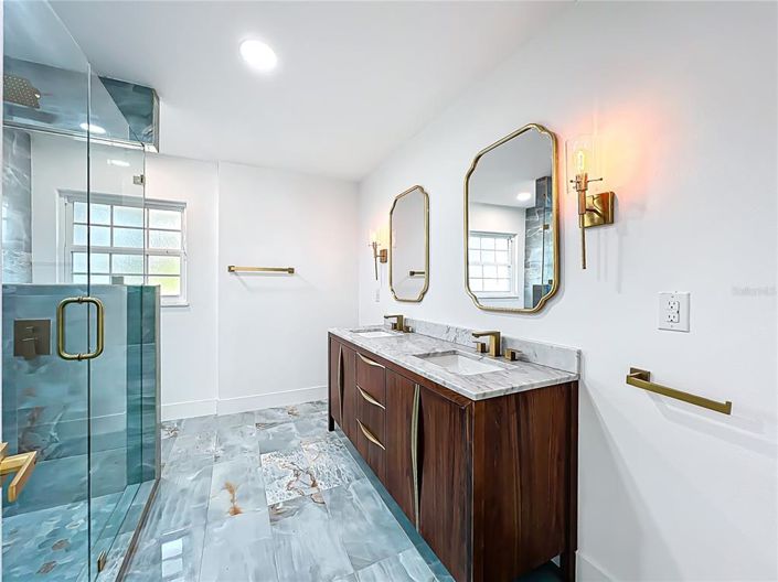 Image No.55-Maison de 4 chambres à vendre à Saint John