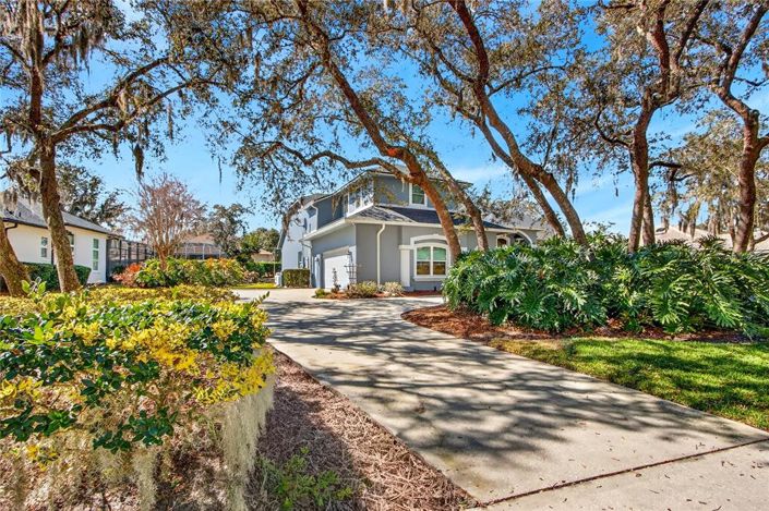 Image No.2-4 Bed House for sale