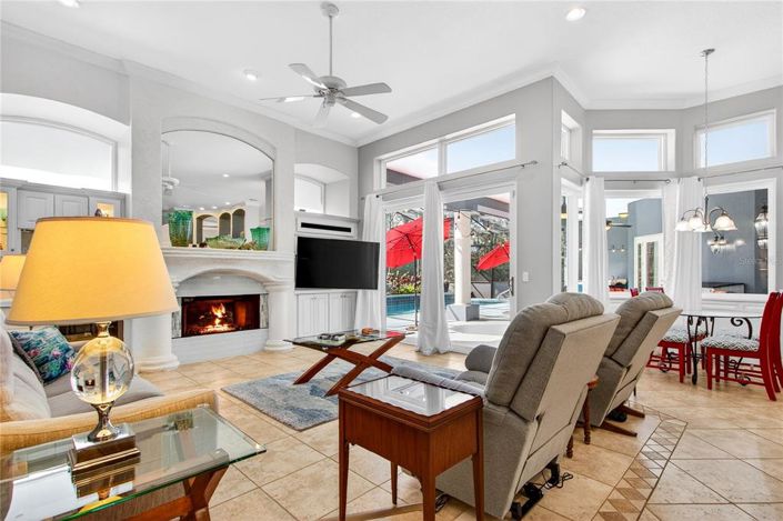 Image No.23-4 Bed House for sale