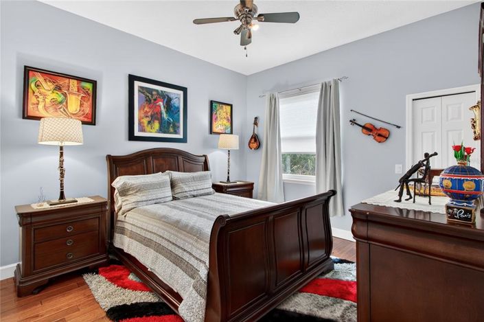 Image No.52-4 Bed House for sale