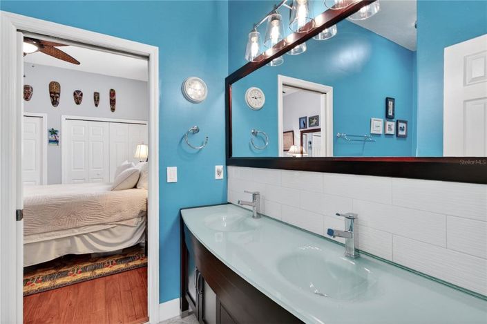 Image No.55-4 Bed House for sale