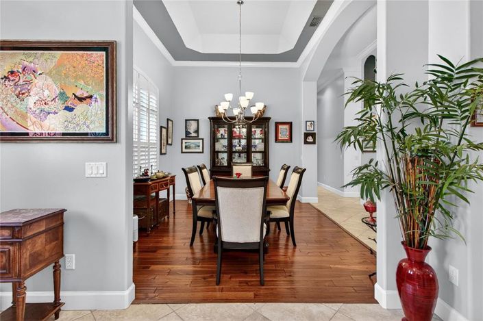 Image No.9-4 Bed House for sale