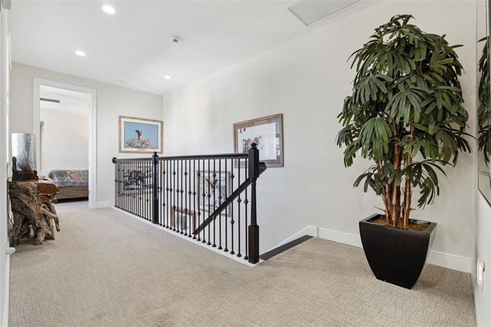 Image No.23-Maison de ville de 4 chambres à vendre à Saint John