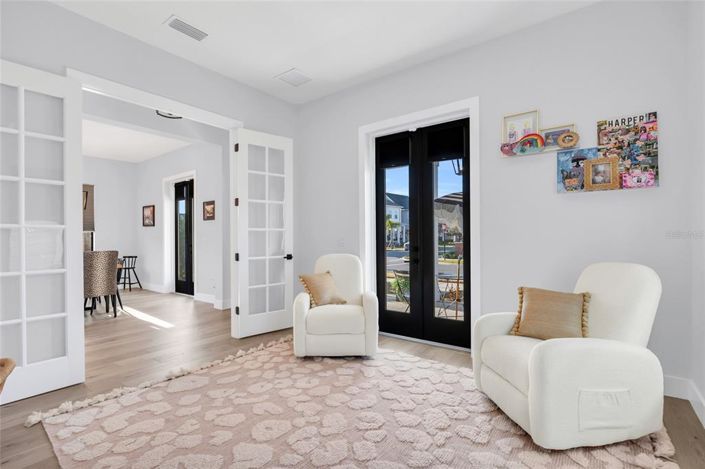 Image No.15-4 Bed House for sale