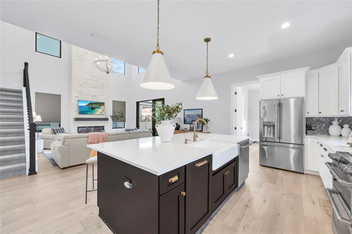 Image No.20-4 Bed House for sale