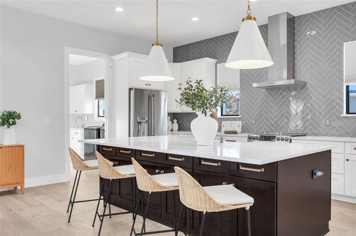 Image No.23-4 Bed House for sale