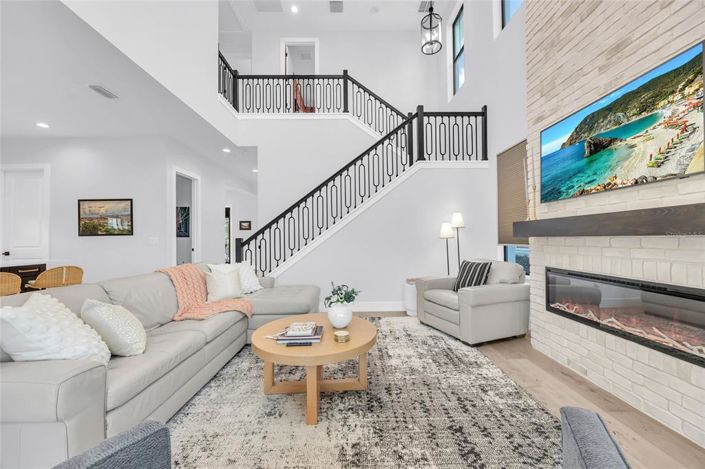 Image No.29-4 Bed House for sale