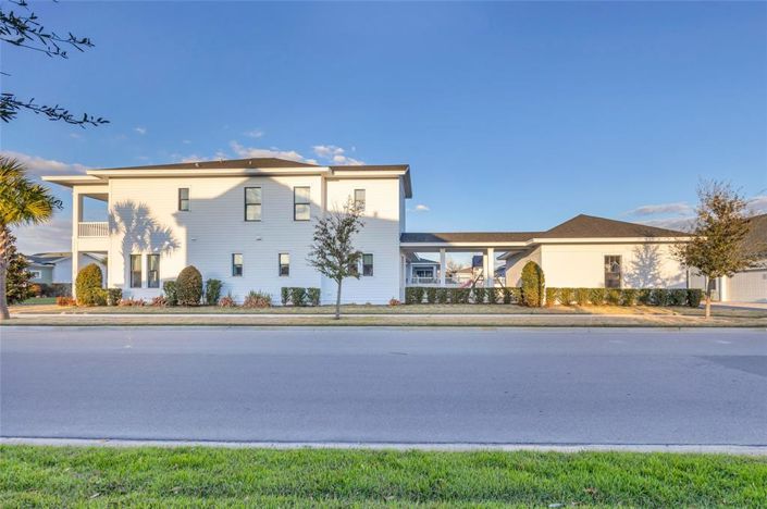 Image No.52-4 Bed House for sale