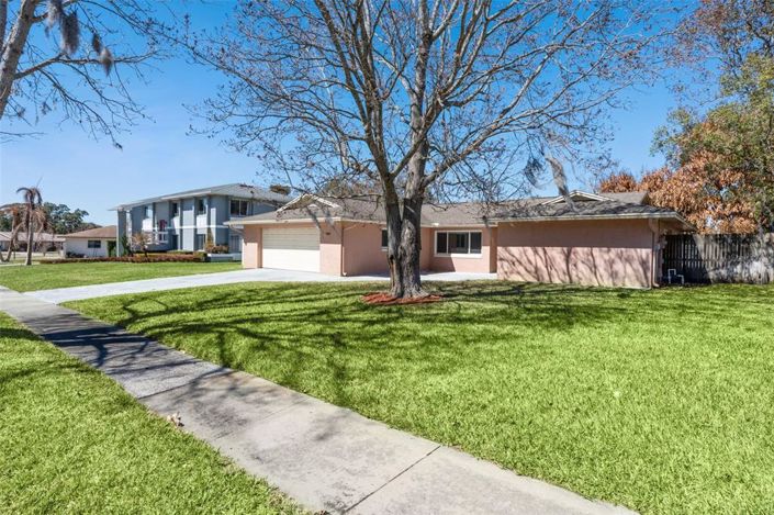 Image No.13-Maison de 4 chambres à vendre à Saint John