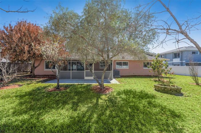 Image No.21-Maison de 4 chambres à vendre à Saint John