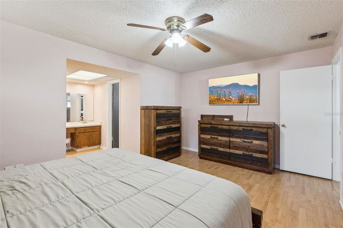 Image No.27-Maison de 4 chambres à vendre à Saint John