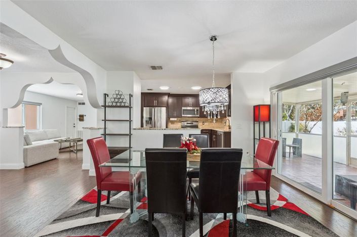 Image No.3-Maison de 4 chambres à vendre à Saint John