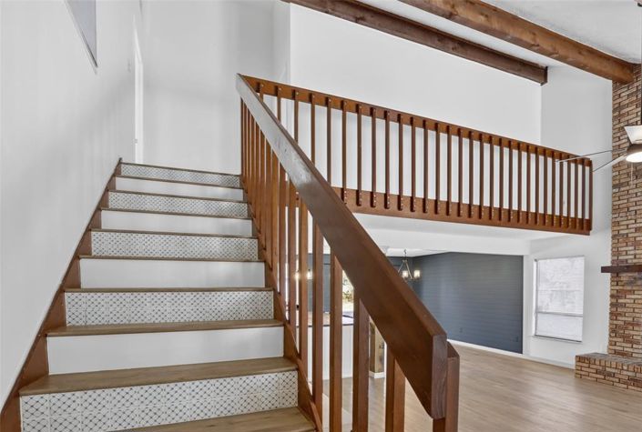 Image No.20-4 Bed House for sale