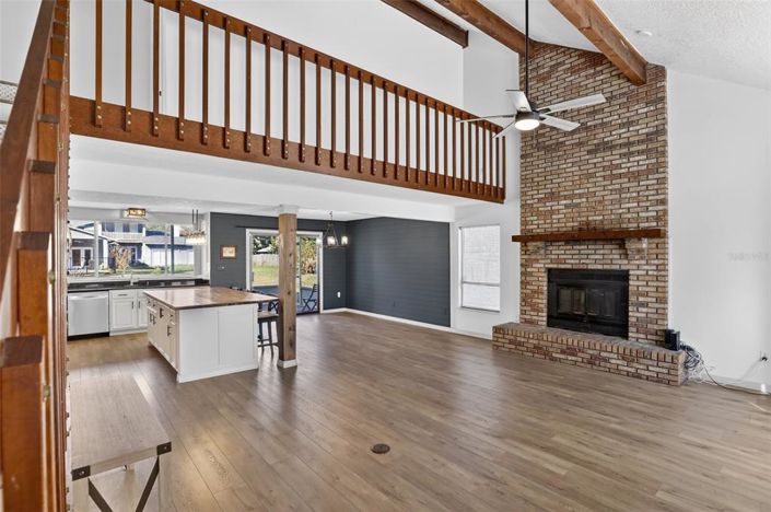 Image No.3-4 Bed House for sale