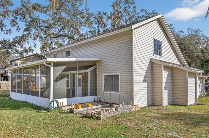 Image No.30-4 Bed House for sale