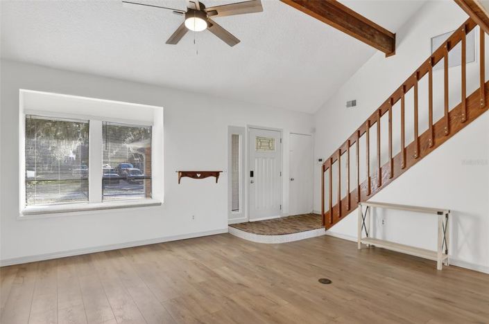 Image No.35-4 Bed House for sale