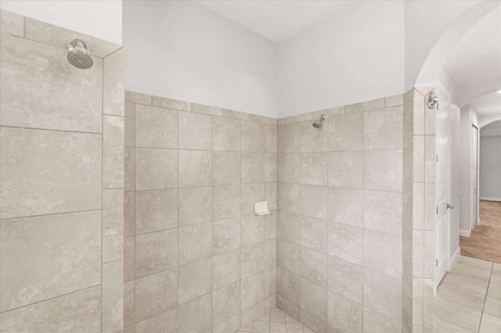 Image No.8-Maison de 4 chambres à vendre à Saint John