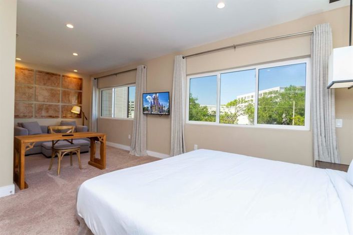 Image No.27-Maison de ville de 4 chambres à vendre à Saint John