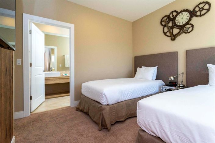 Image No.33-Maison de ville de 4 chambres à vendre à Saint John