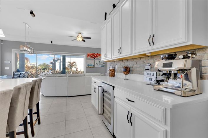 Image No.11-4 Bed House for sale