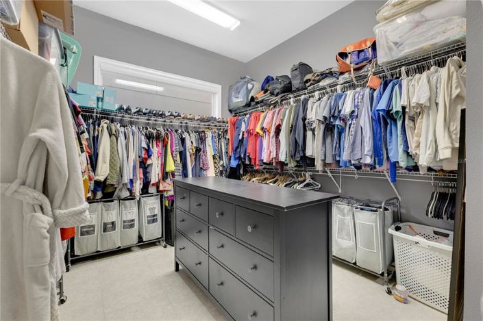 Image No.19-4 Bed House for sale