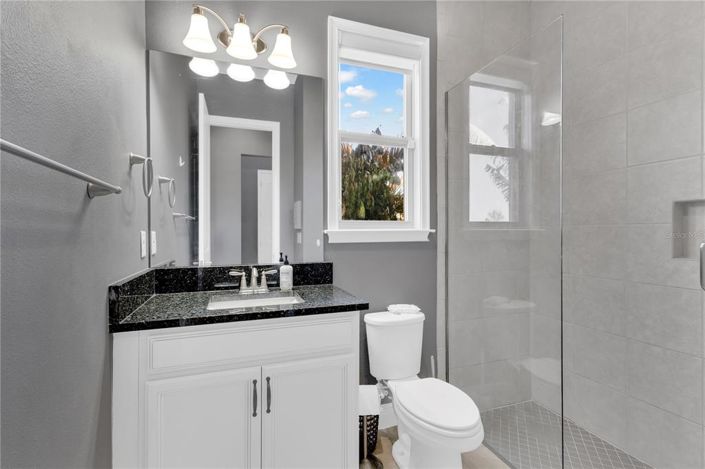 Image No.24-4 Bed House for sale