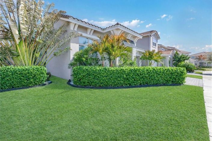 Image No.3-4 Bed House for sale