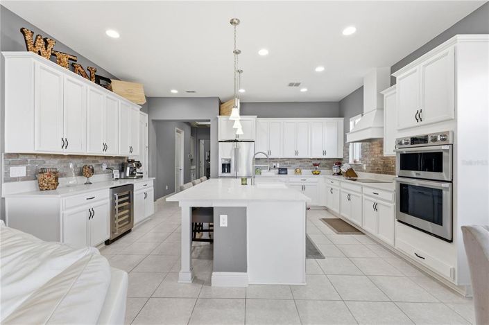 Image No.8-4 Bed House for sale