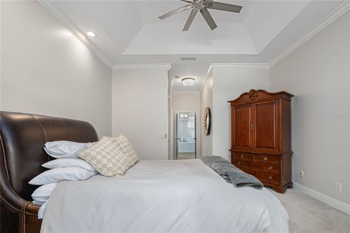 Image No.21-4 Bed House for sale