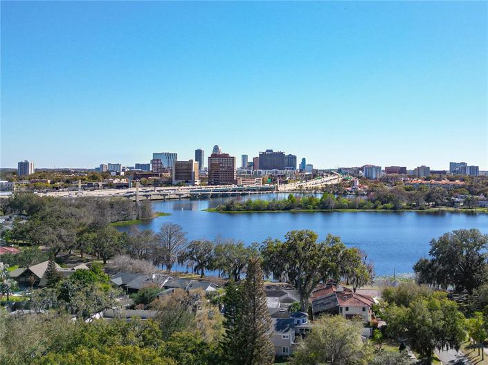 Image No.44-4 Bed House for sale