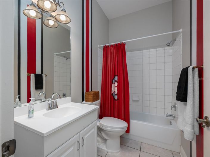 Image No.9-4 Bed House for sale