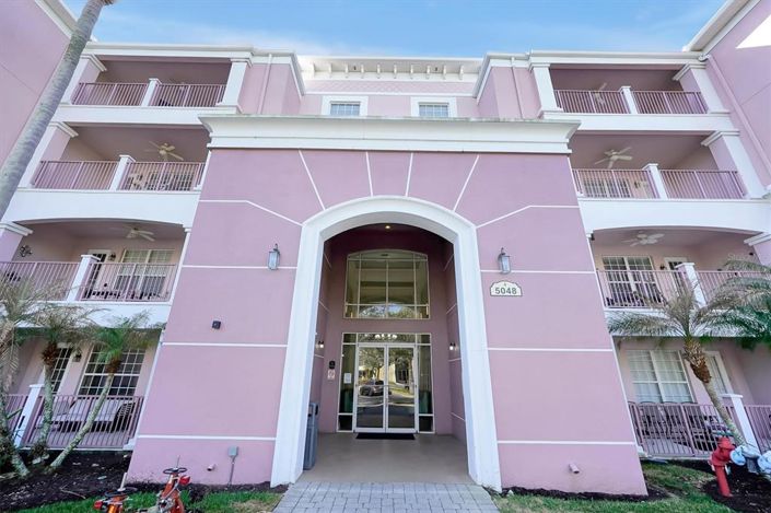 Image No.3-Appartement de 3 chambres à vendre à Saint John