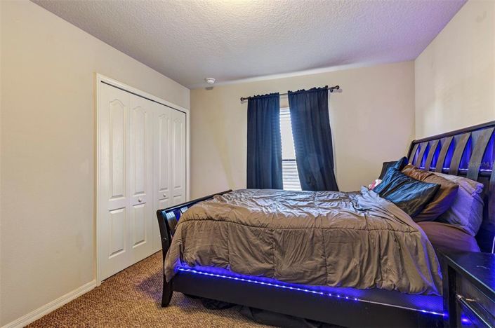 Image No.30-5 Bed House for sale