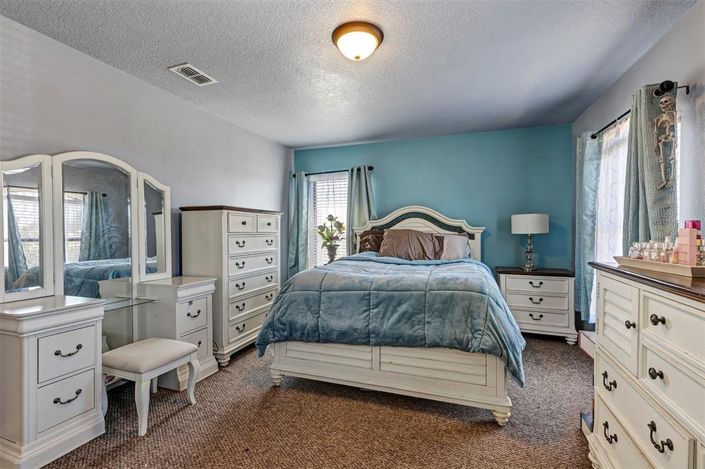 Image No.35-5 Bed House for sale